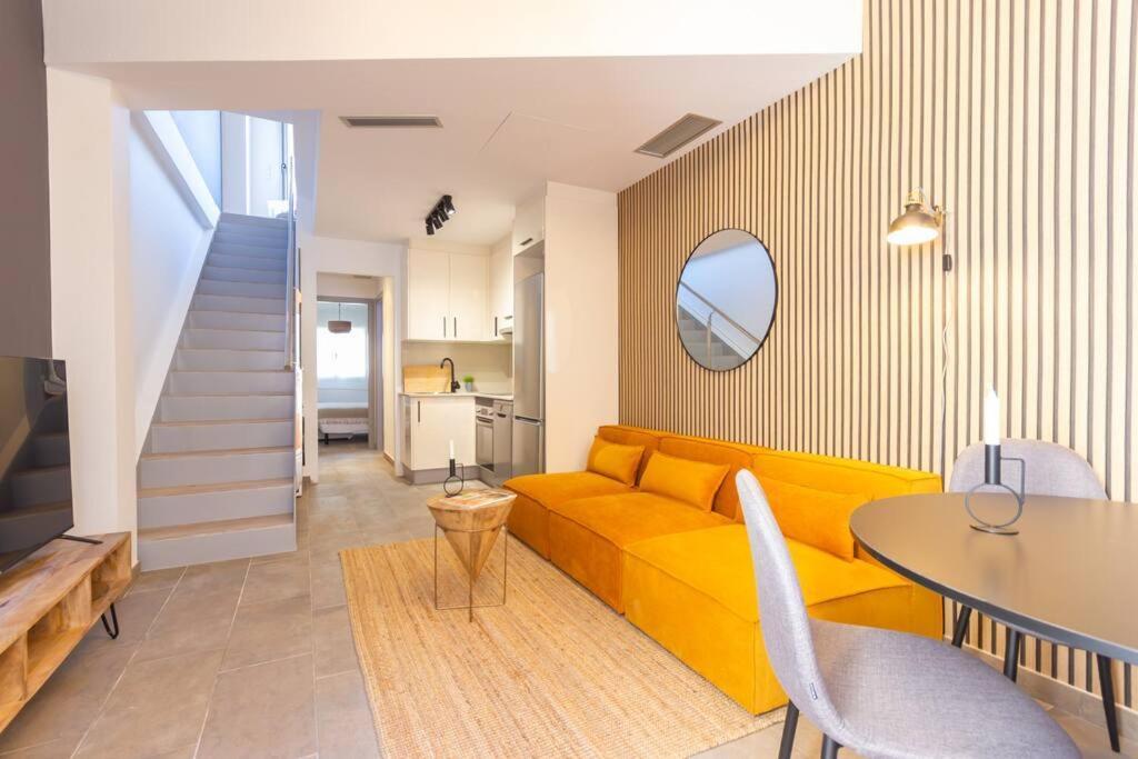 Ferienwohnung Duplex With Terrace Near Bcn Terrassa Exterior foto
