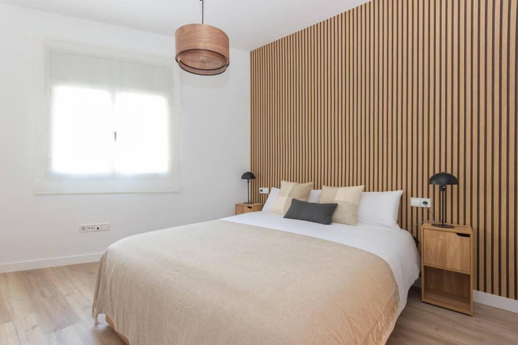 Ferienwohnung Duplex With Terrace Near Bcn Terrassa Exterior foto
