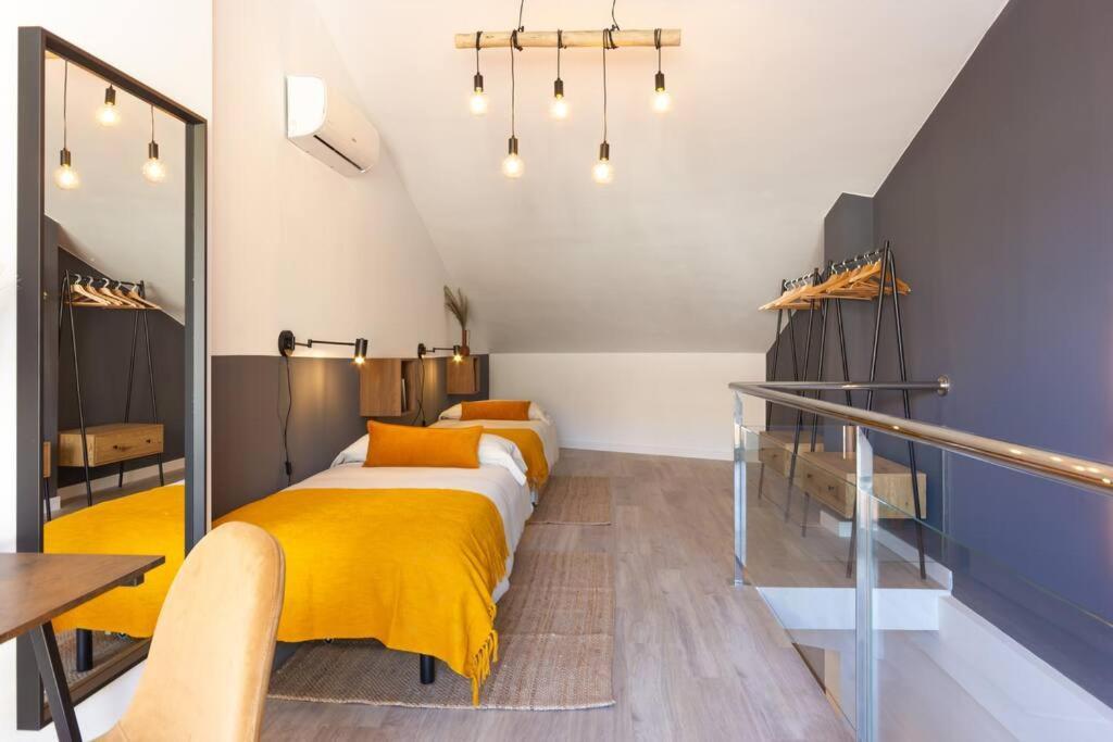 Ferienwohnung Duplex With Terrace Near Bcn Terrassa Exterior foto
